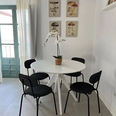The Sunnydise Luxury Duplex In The Center